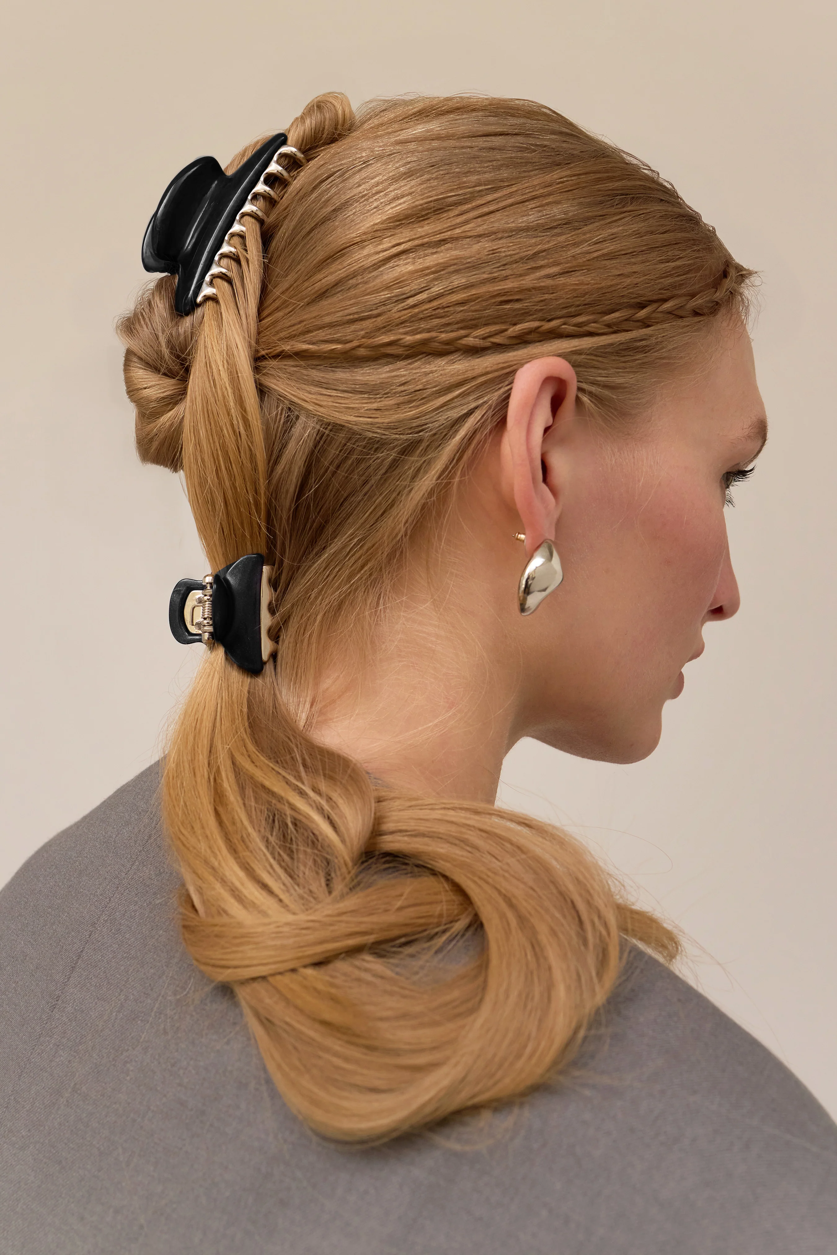 Colette Petite Claw Clip - Image 3