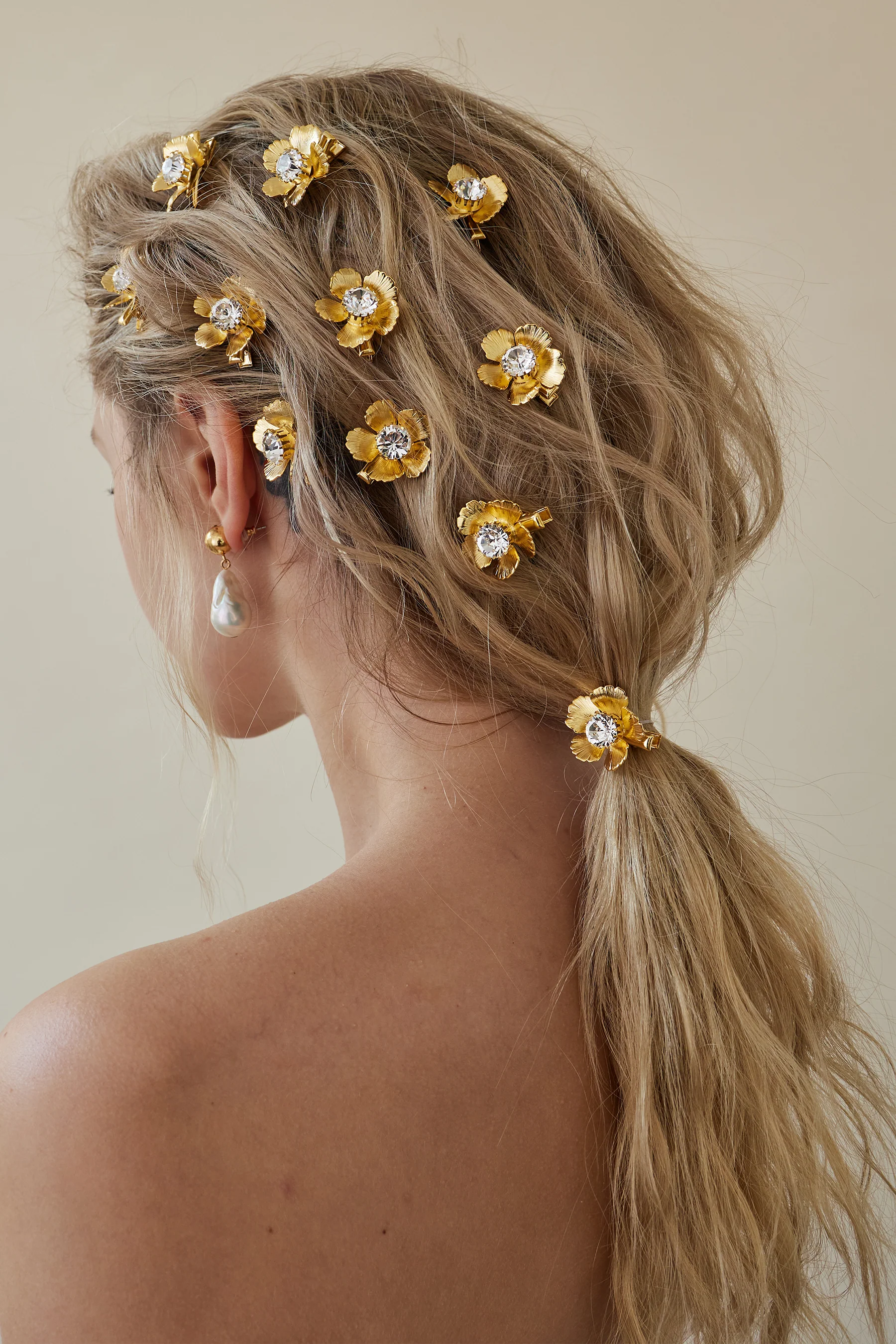 Eden Floral Crystal Clip Set - Image 3
