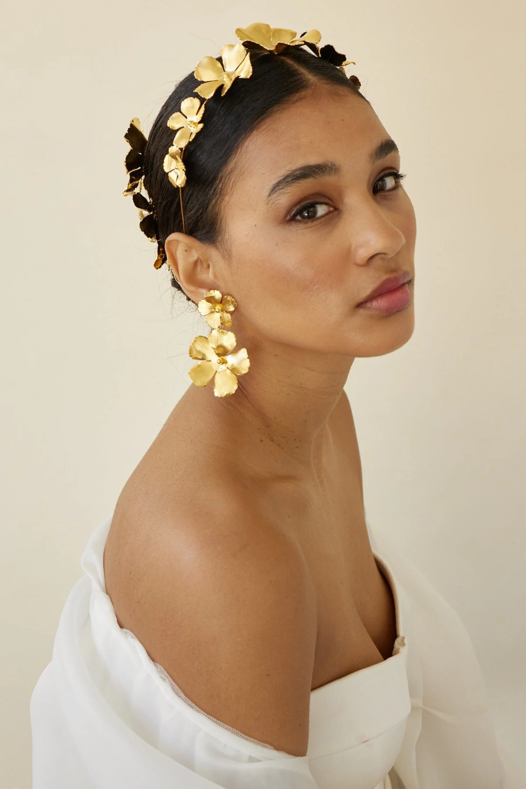Eden Floral Earrings - Image 12
