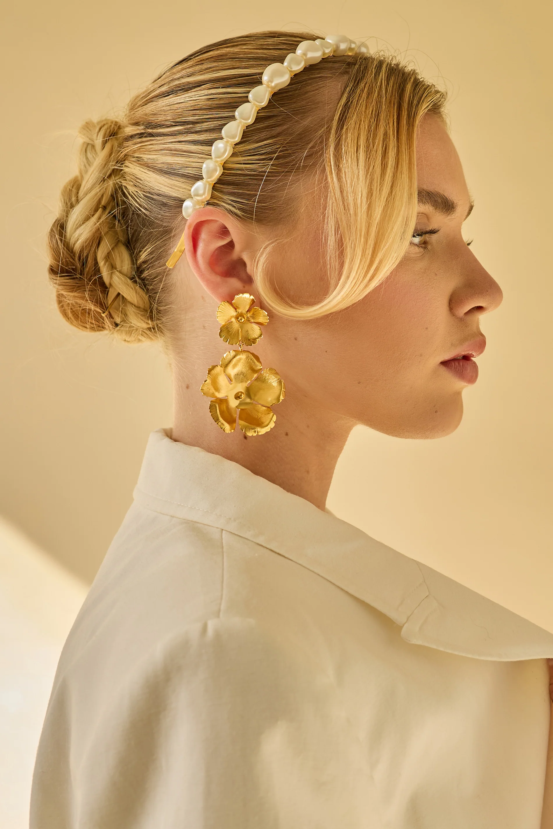 Eden Floral Earrings - Image 4