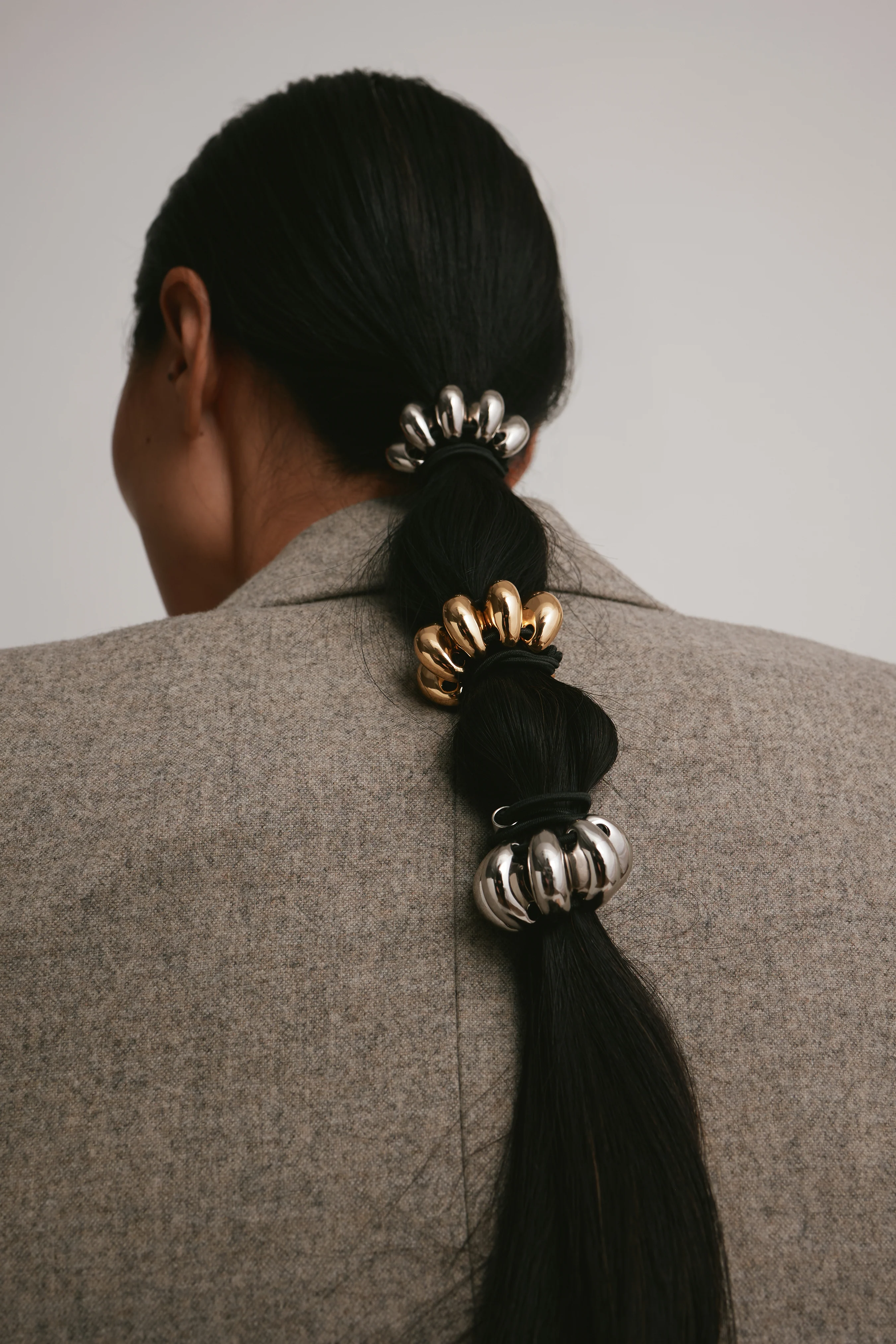 Glossy Dome Beaded Elastic - Image 3