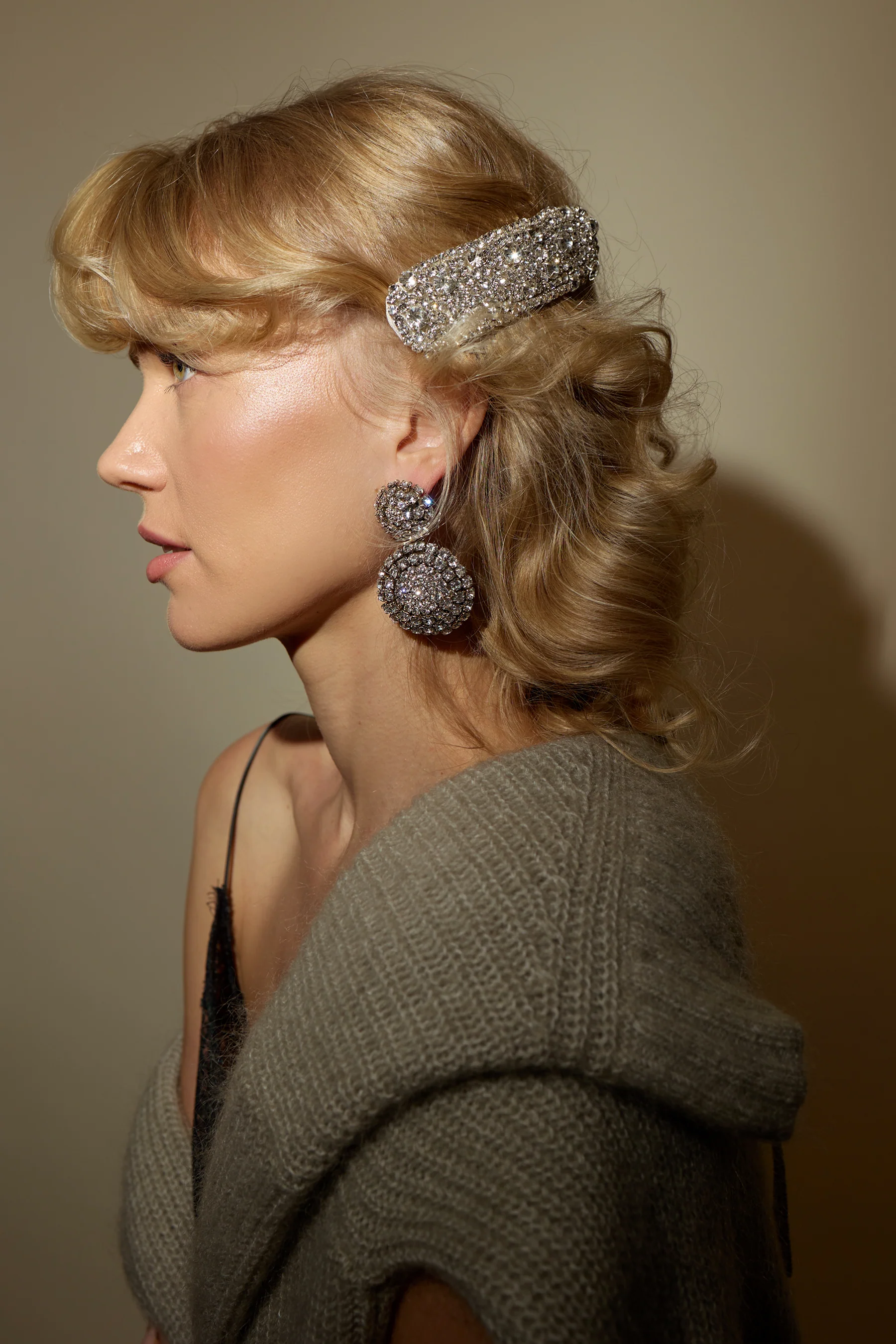 Hannah Crystal Snap Clip Set of 2 - Image 3