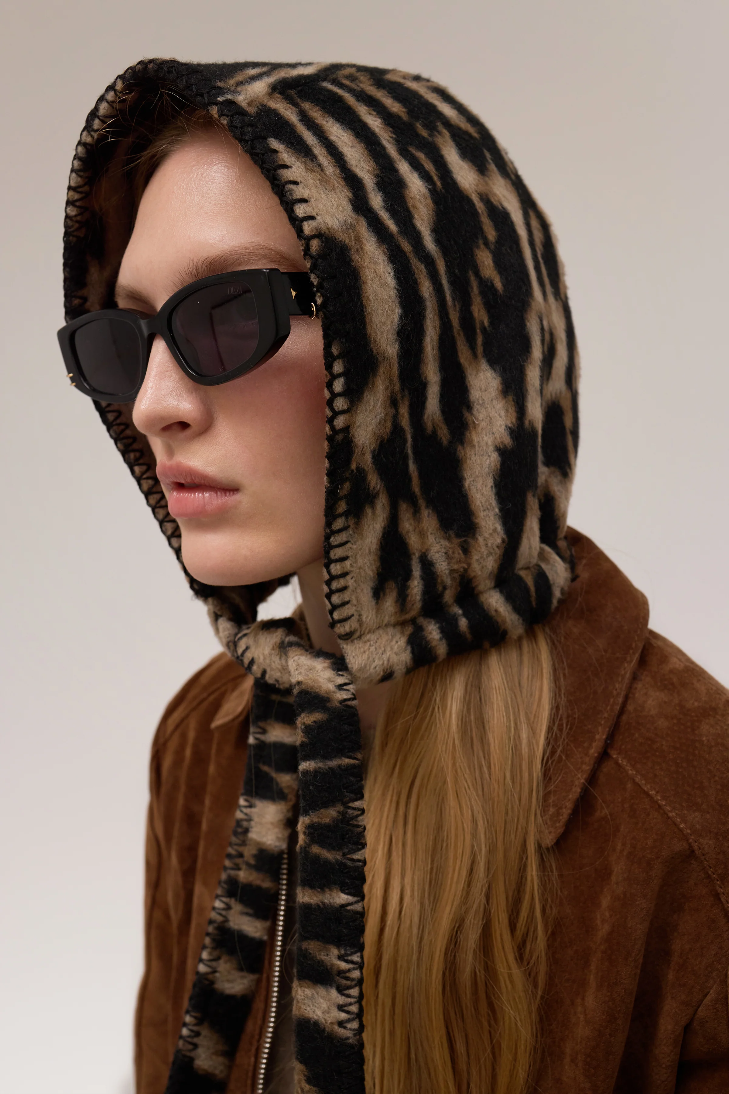 Masha Leopard Wool Hood - Image 4