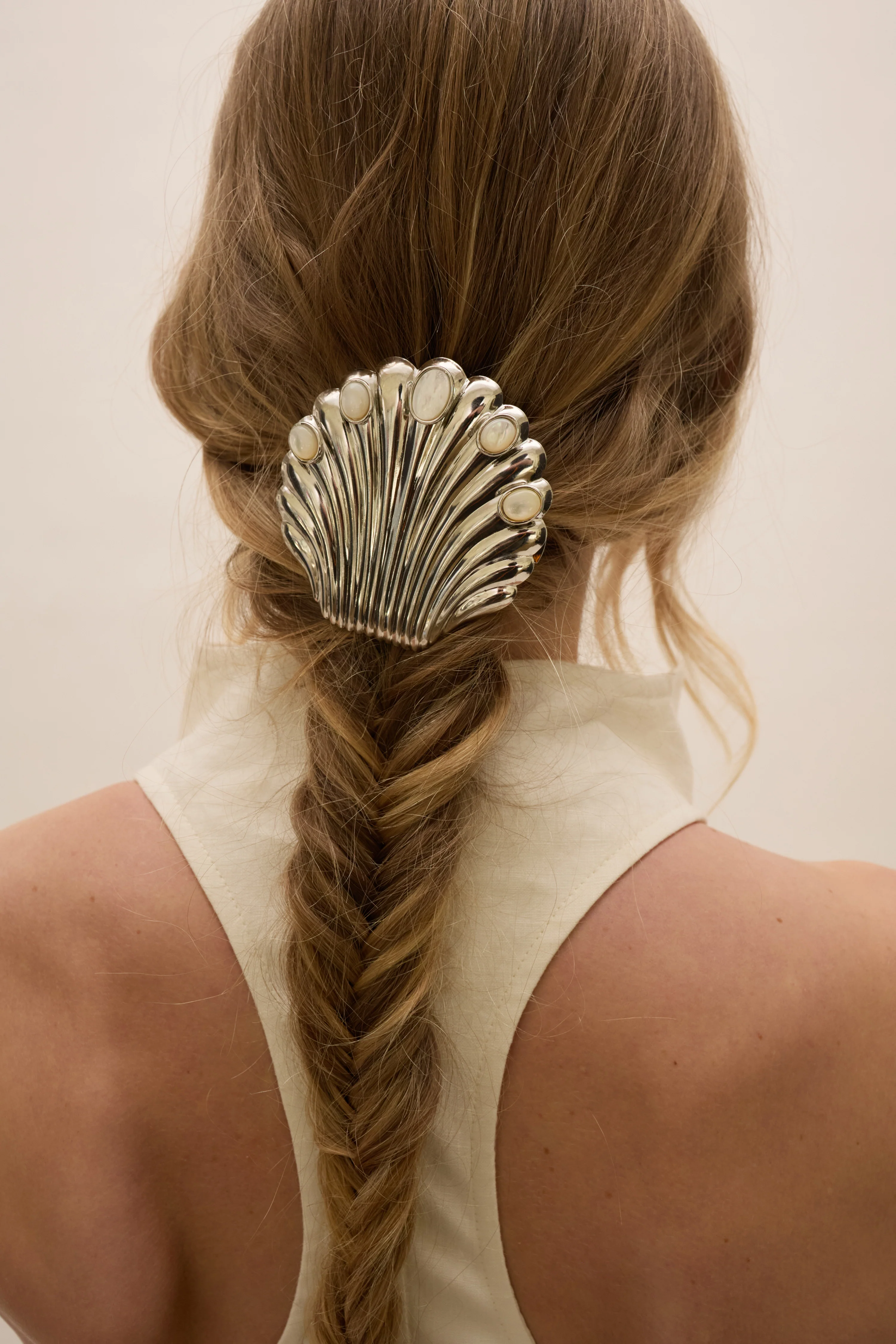 Nellie Mother of Pearl Shell Barrette - Image 3