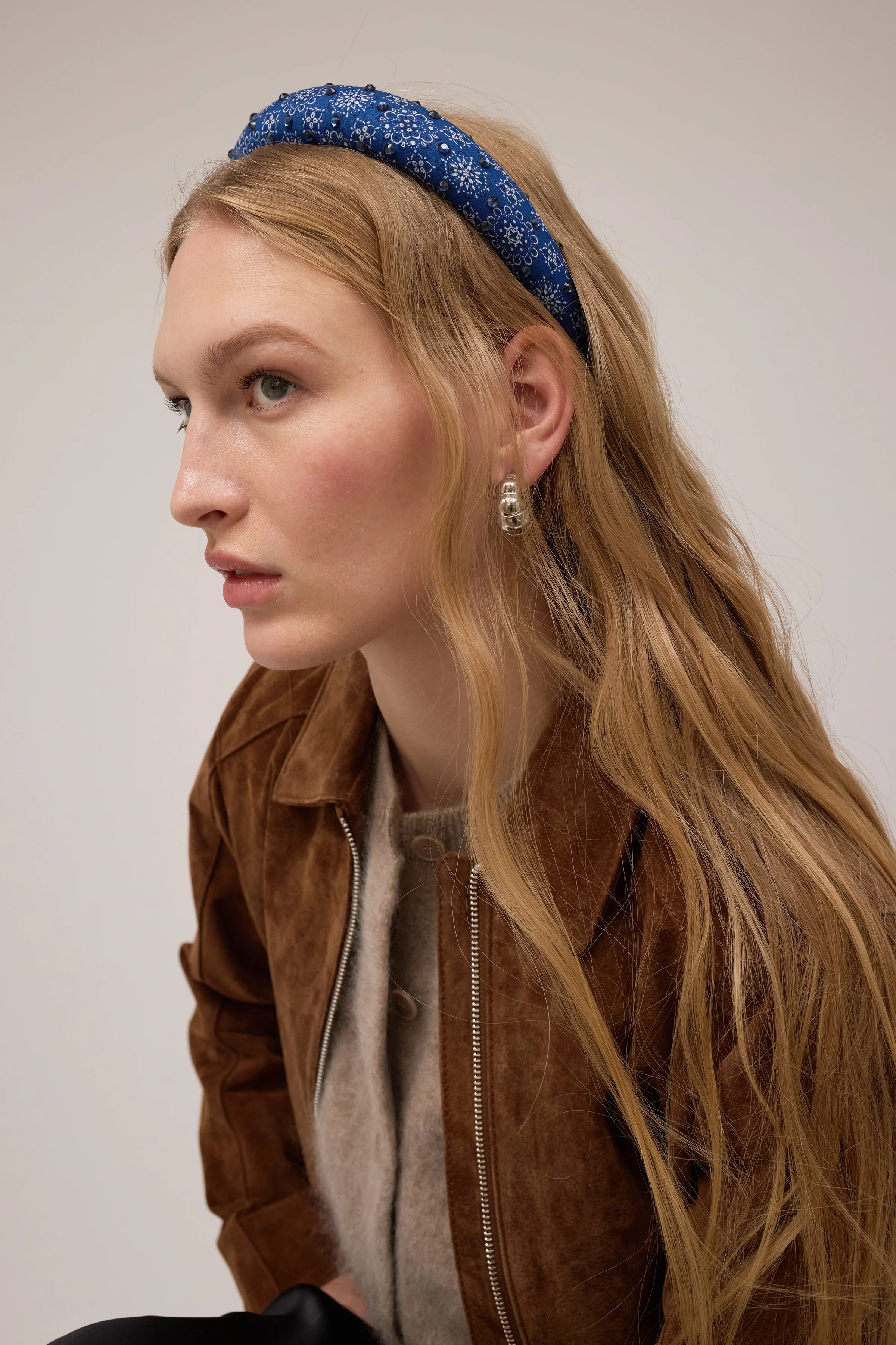 Paisley Crystal Padded Headband - Image 3