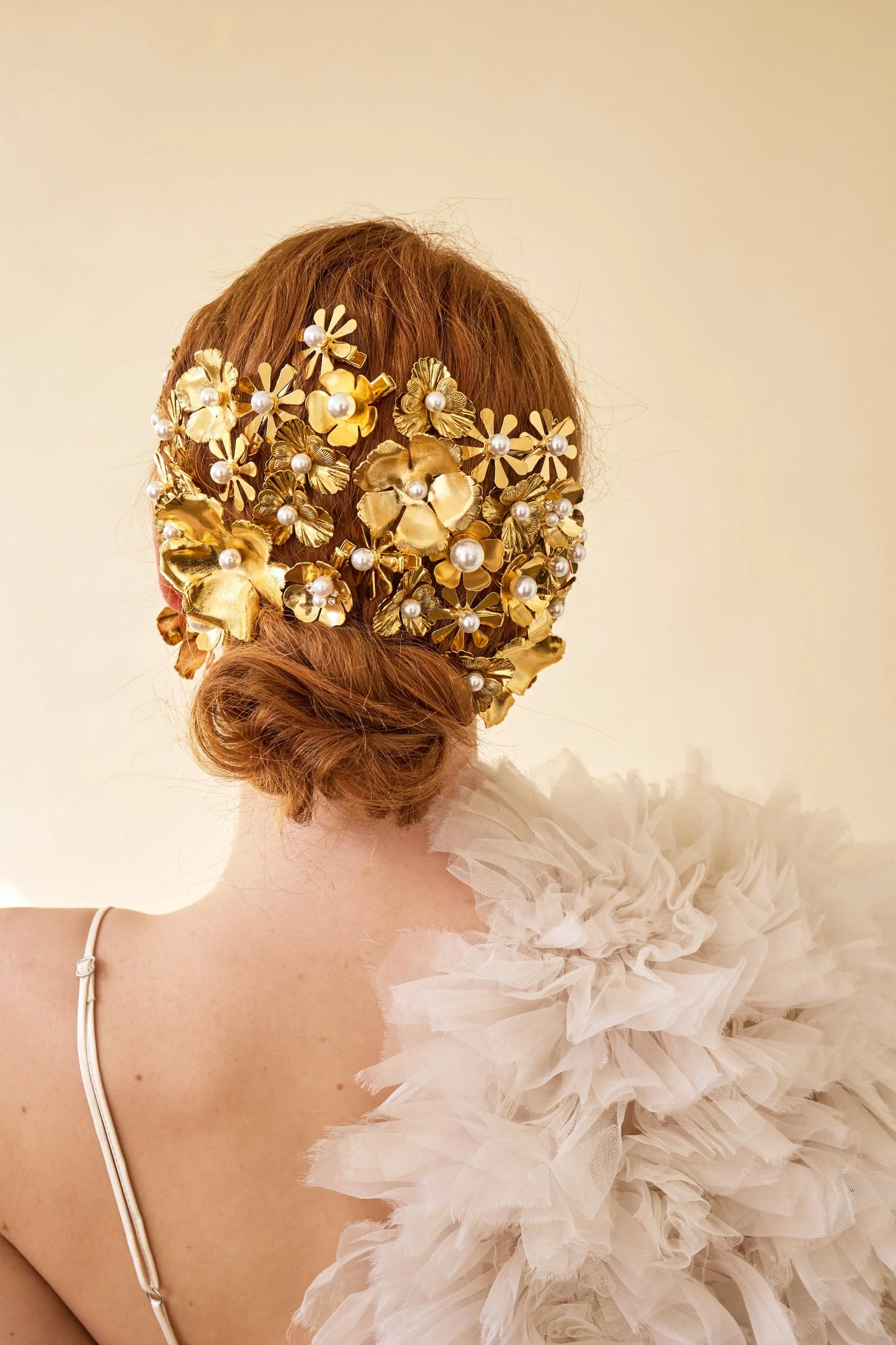 Philippa Pearl and Crystal Flower Clip Set of 3 - Image 3
