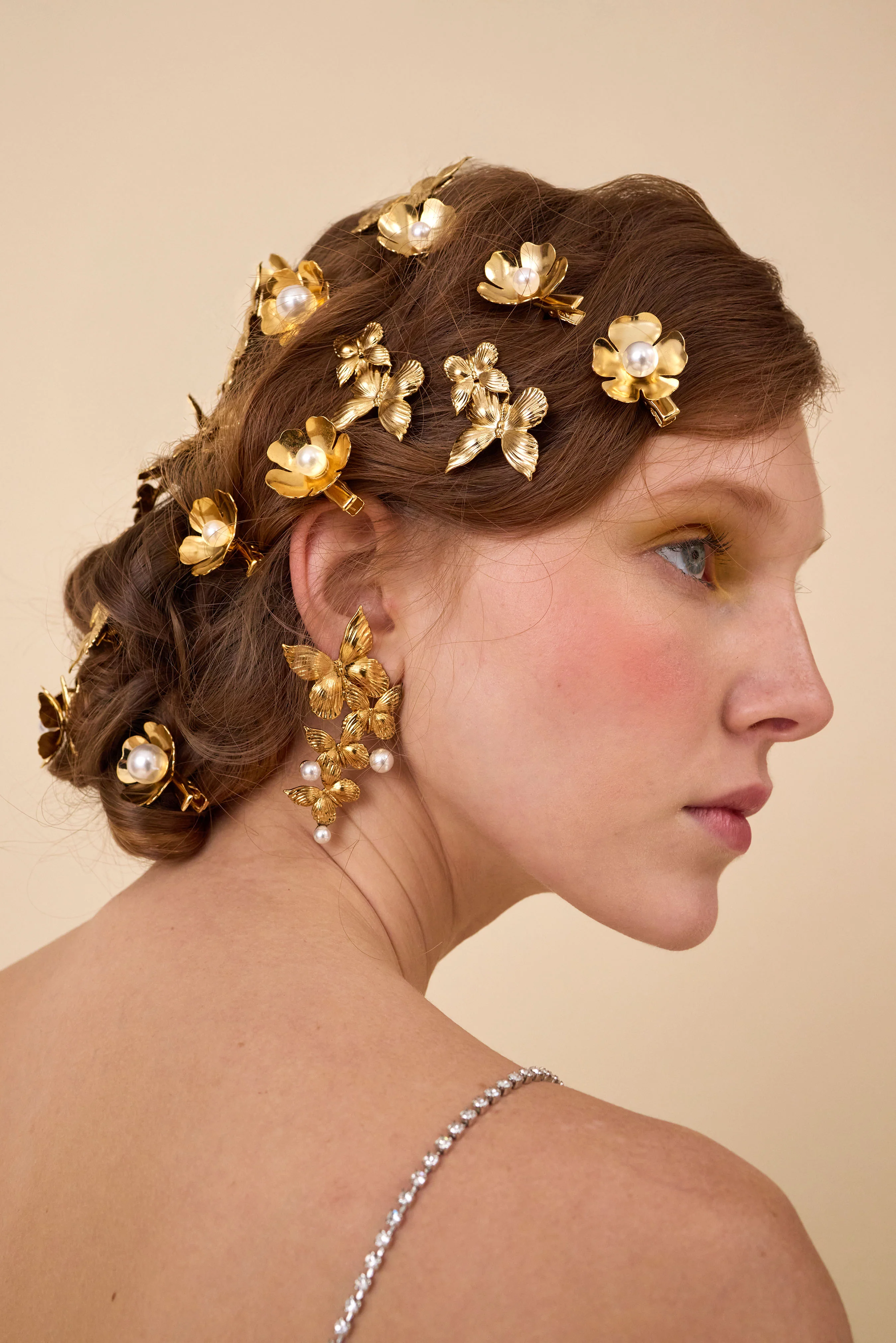 Philippa Pearl Flower Clip Set of 3 - Image 5