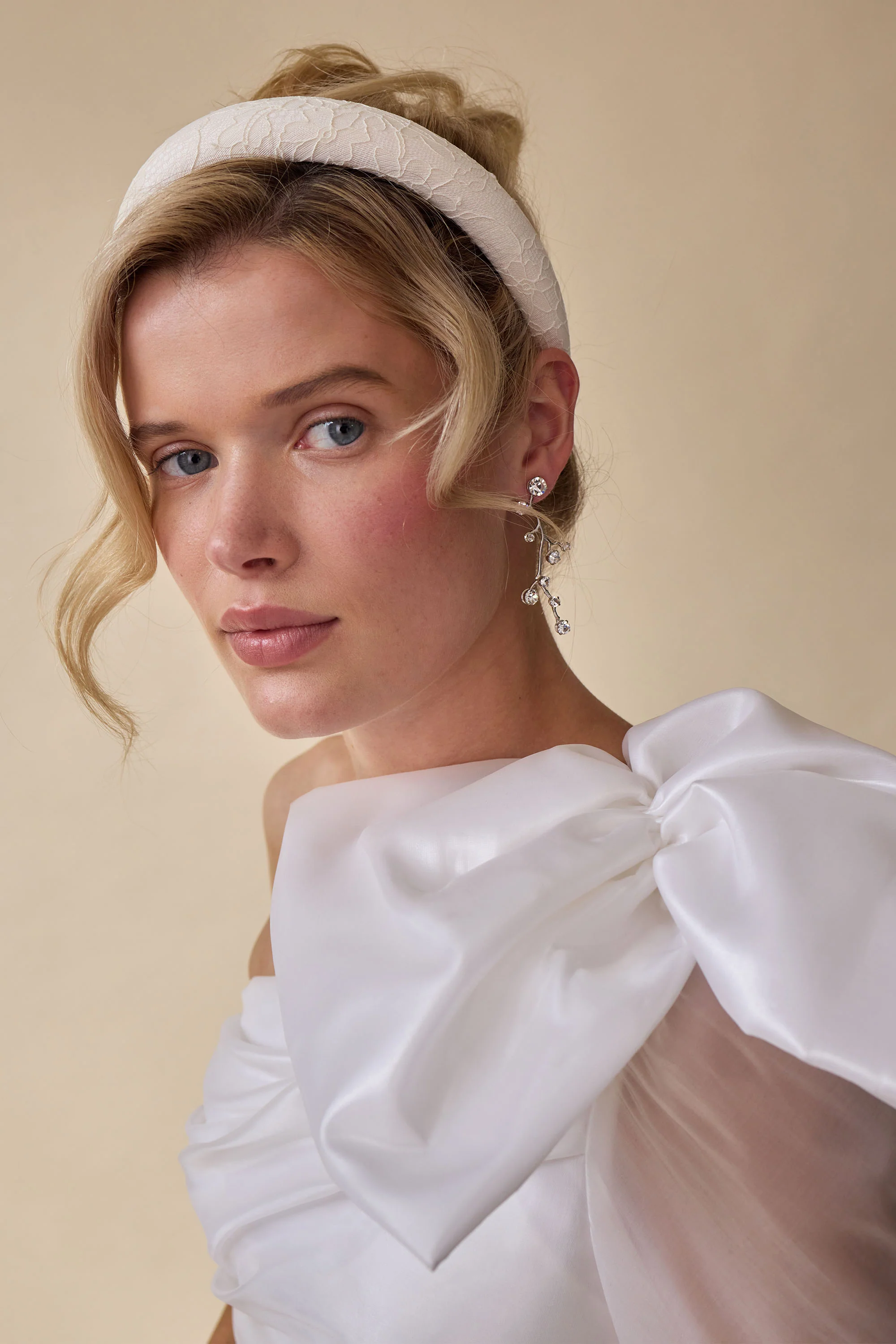 Robyn Lace Headband - Image 7