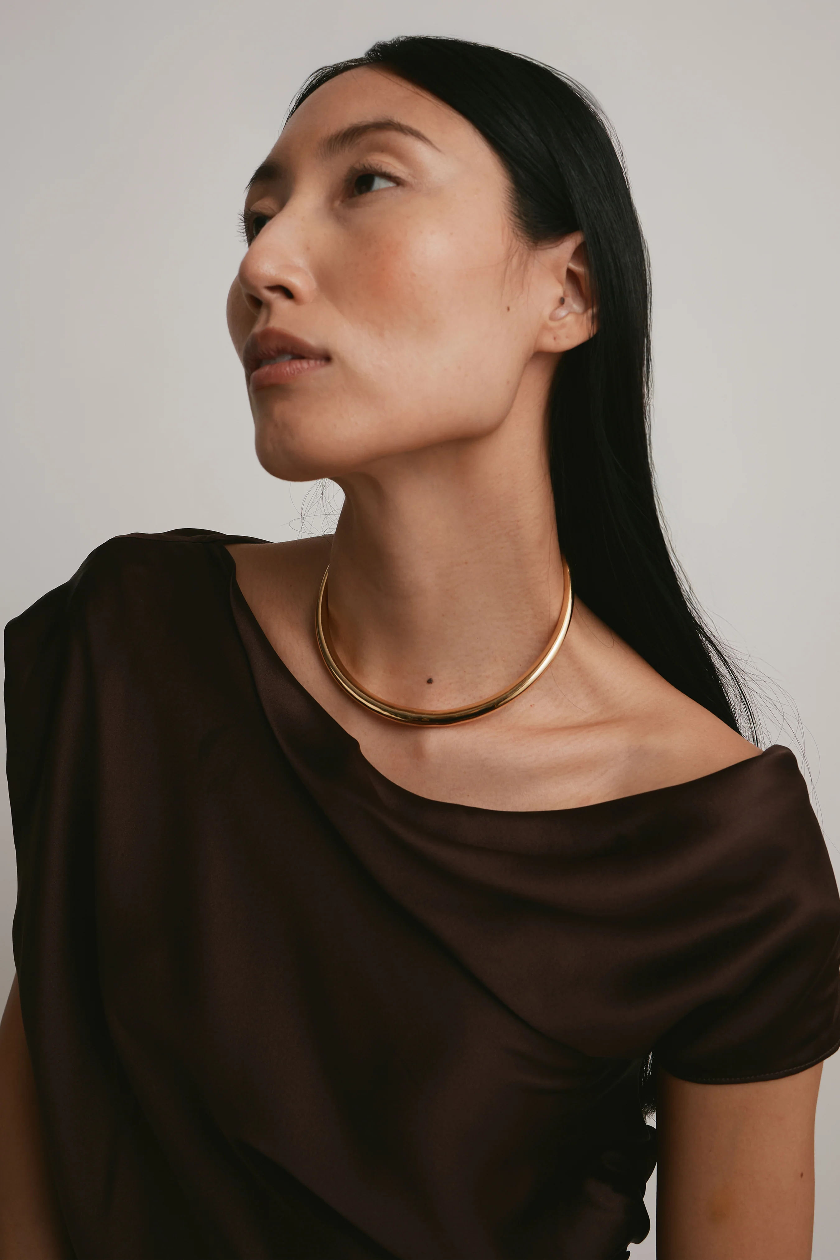 Romy Metal Collar Necklace - Image 4
