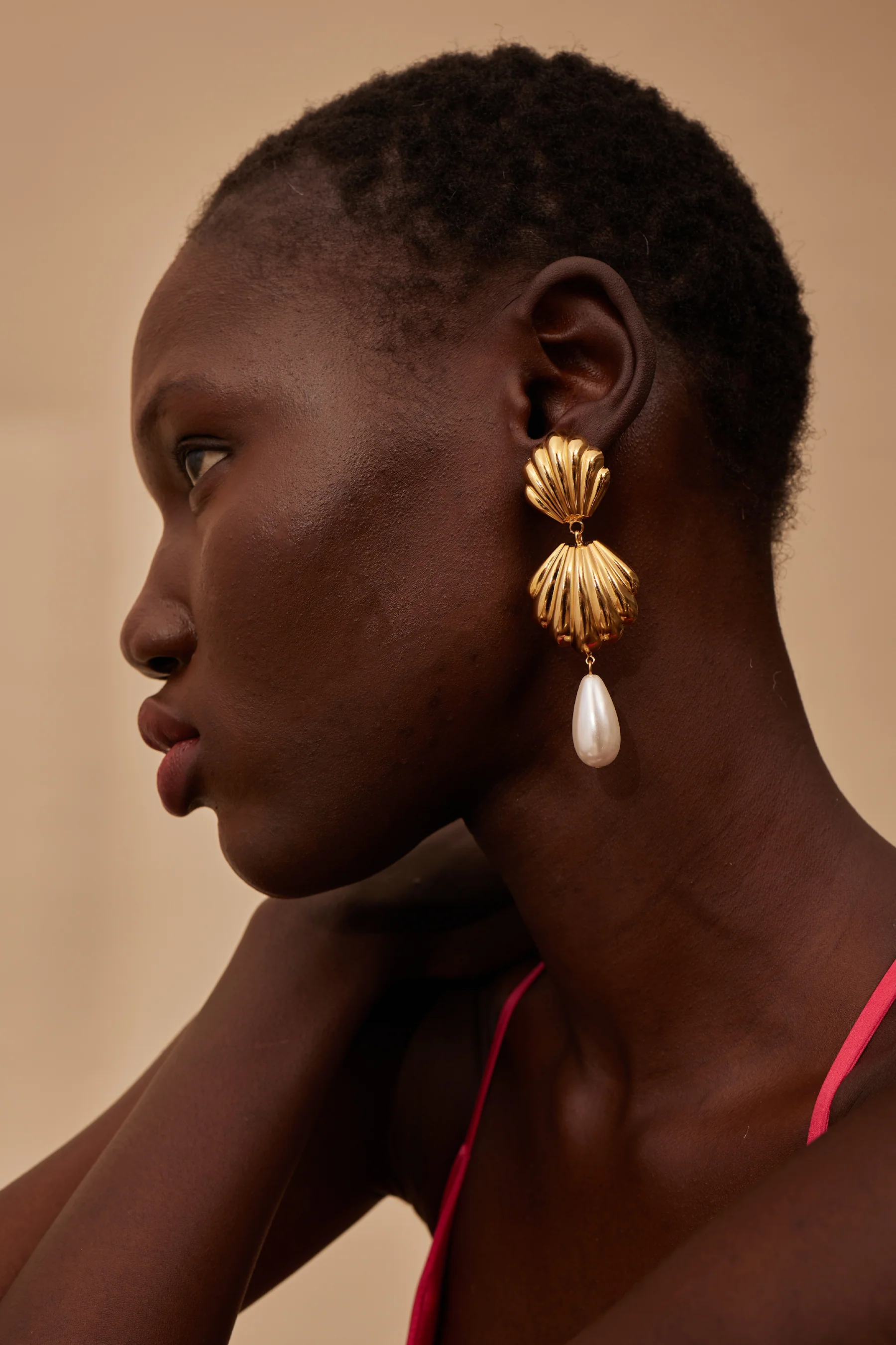 Serena Pearl Earrings - Image 4