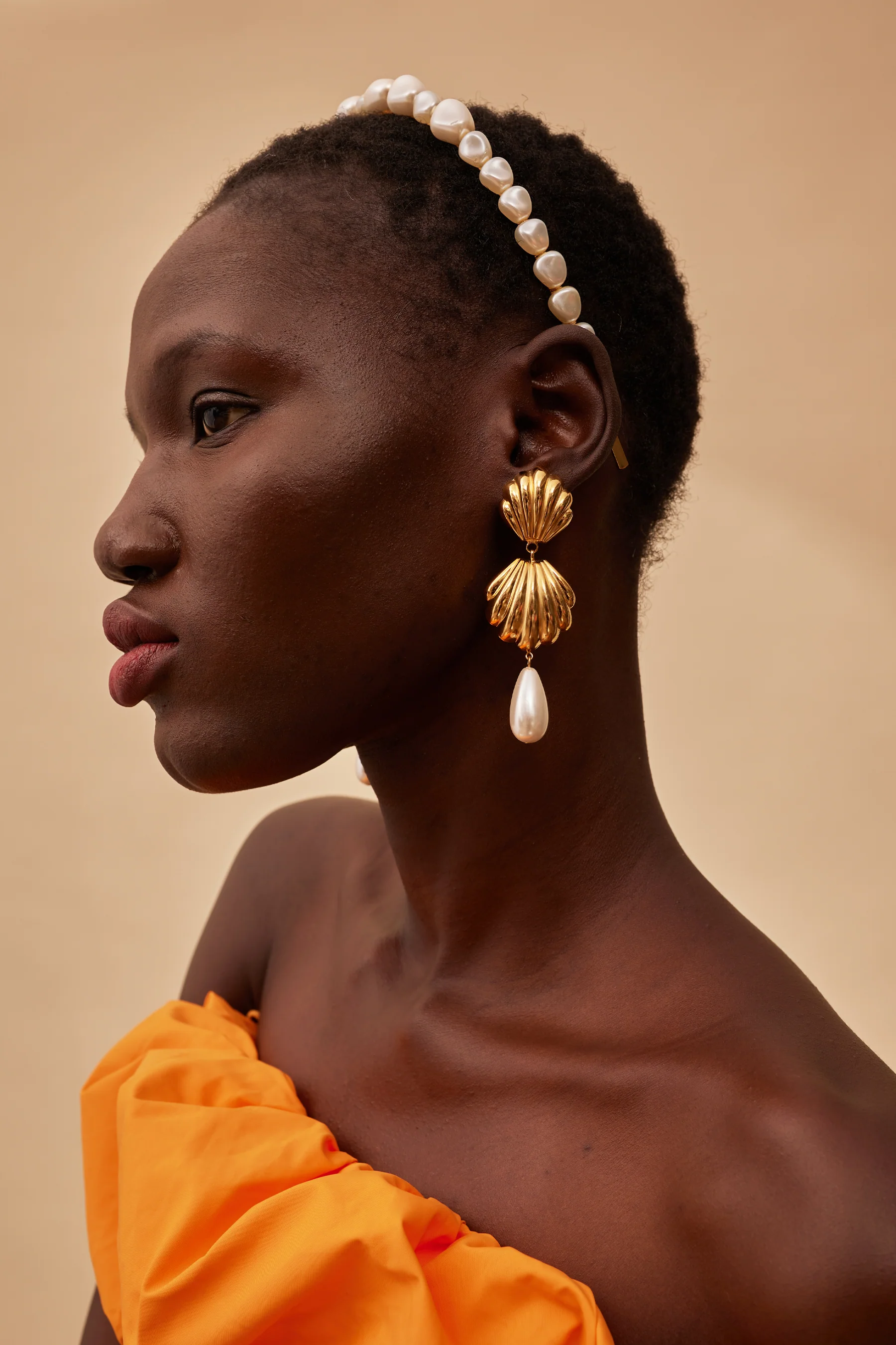 Serena Pearl Earrings - Image 5
