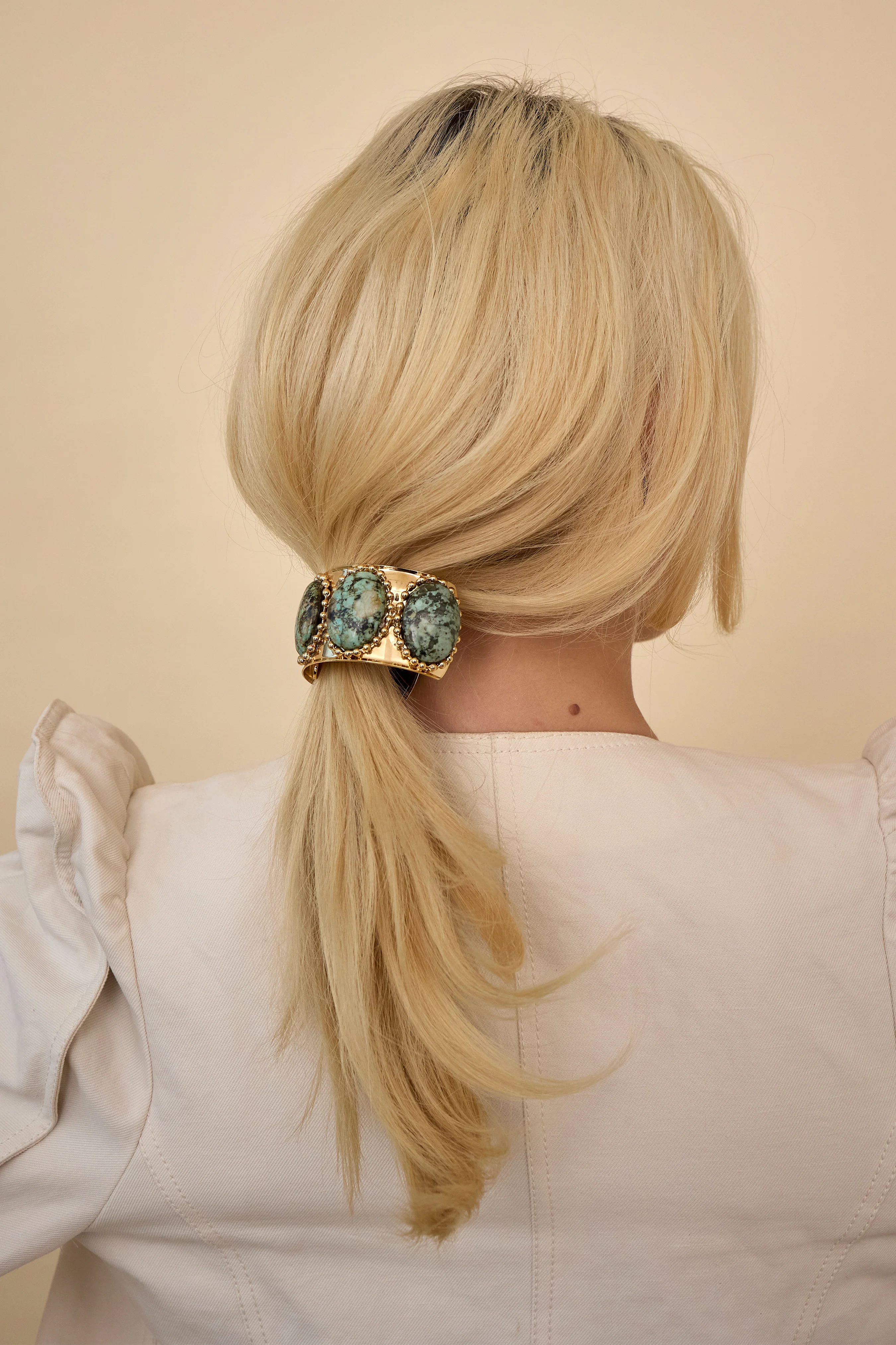 Tera Ballchain Stone Wide Pony Cuff - Image 5