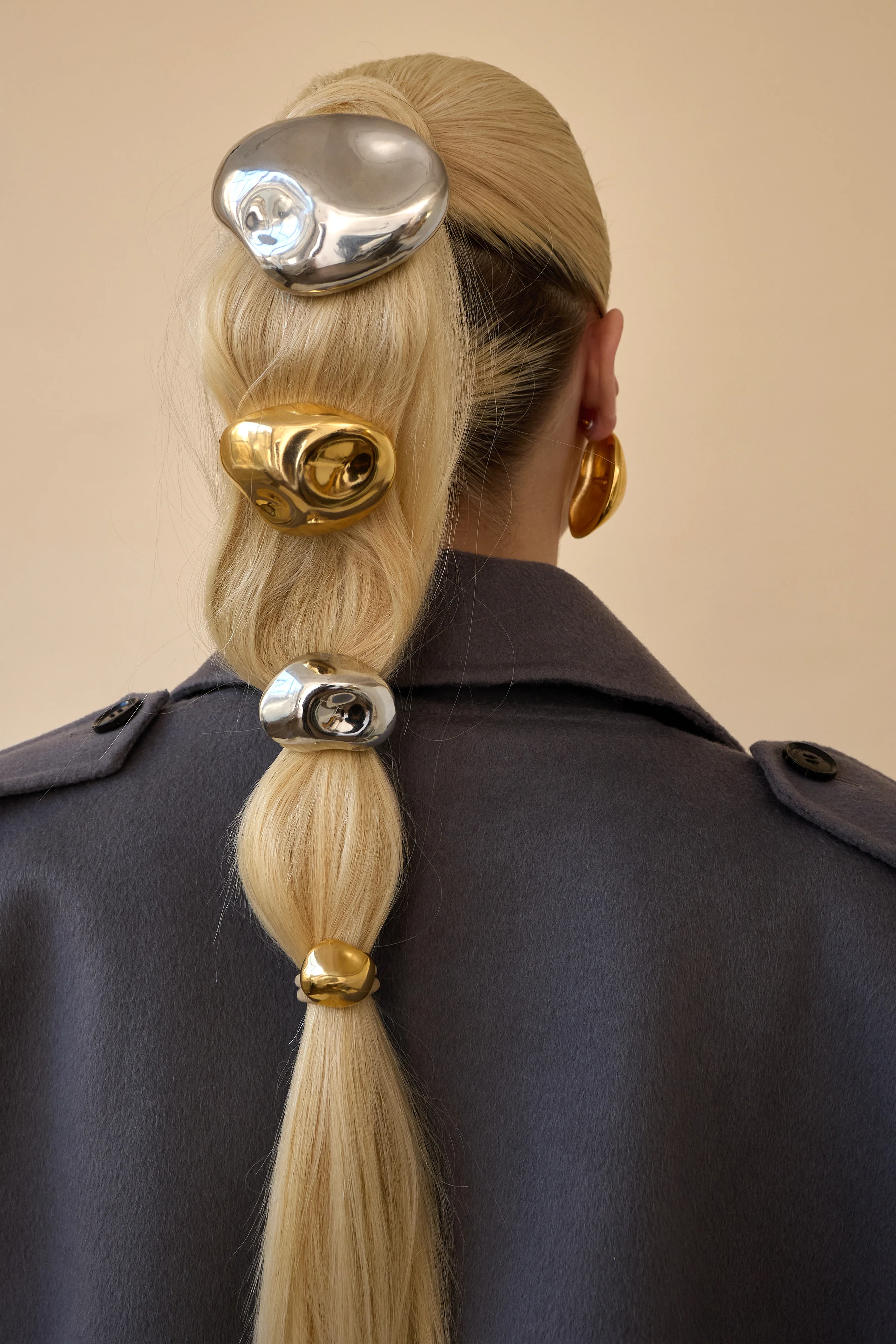 Zoe Mega French Barrette - Image 12