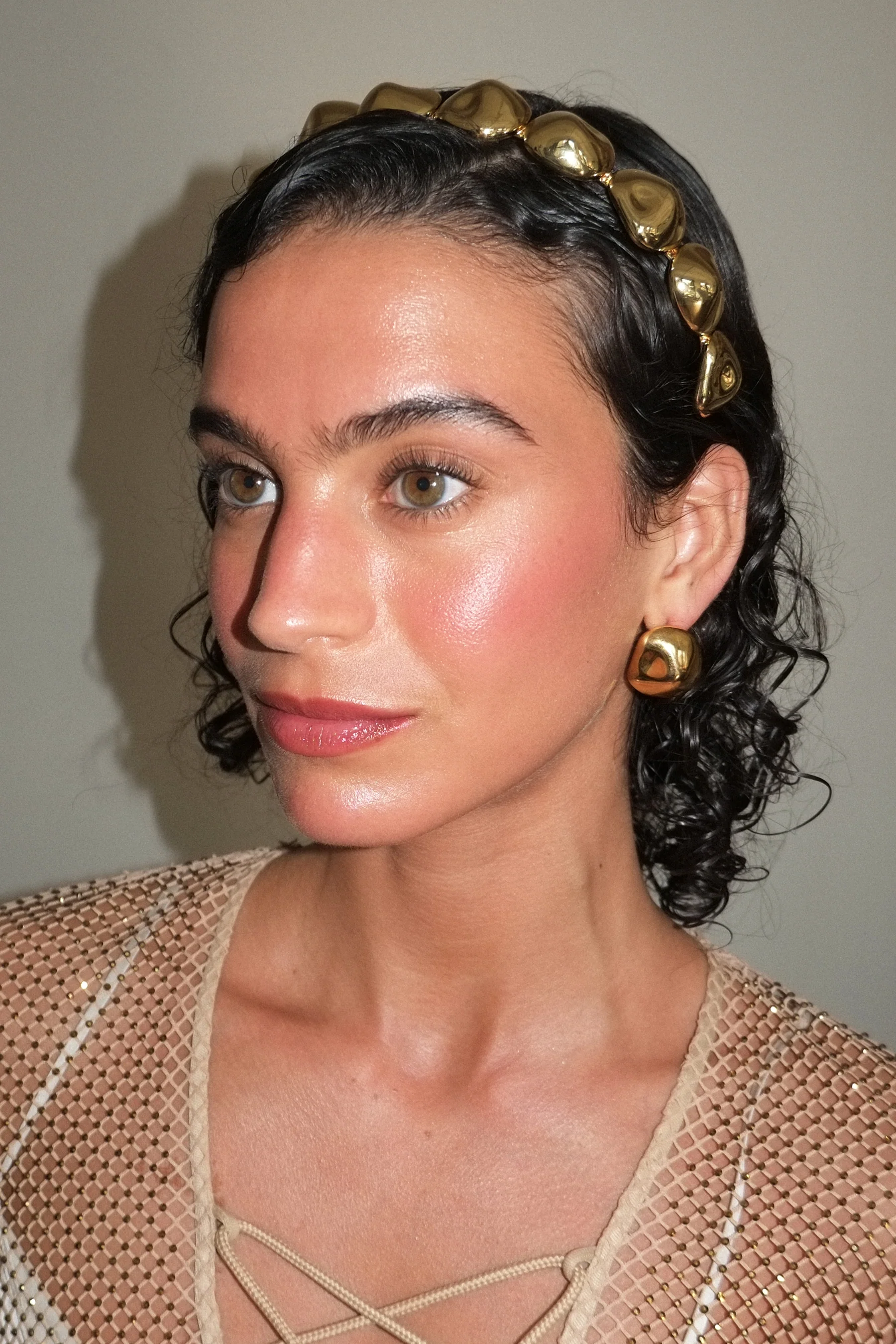 Zoe Petite Stud Earrings - Image 3